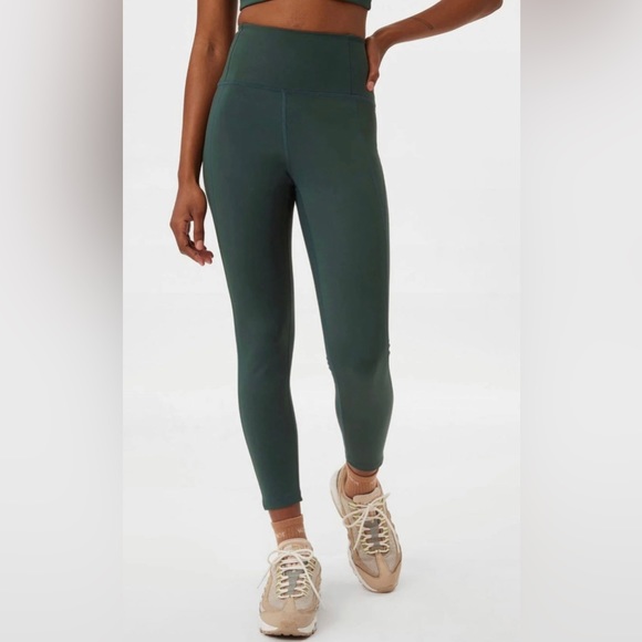 Girlfriend Collective Compressive High-Rise Legging in Moss - Picture 2 of 5